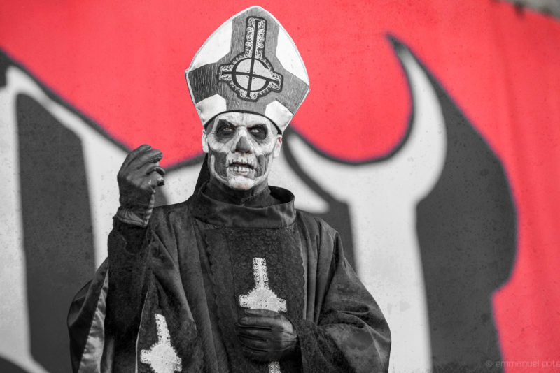 GHOST_Main-Square-Festival-2014-3702