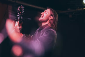 Hayden_Thorpe-Charlatan-Emmanuel_POTEAU-12